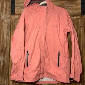 Vineyard vines rain jacket